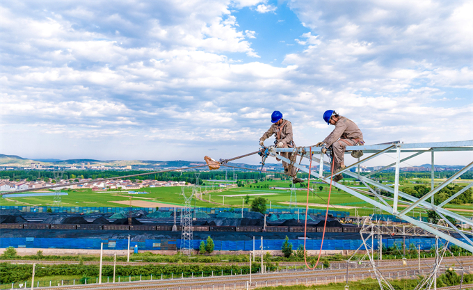 高压真空断路器特别适用于要求无油化
